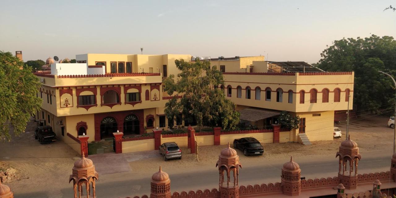 Sankhu Niwas Hotel Bikaner Exterior photo